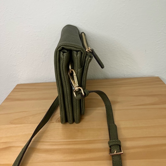 NEW Street Level Vegan Crossbody Purse - Picture 4 of 6